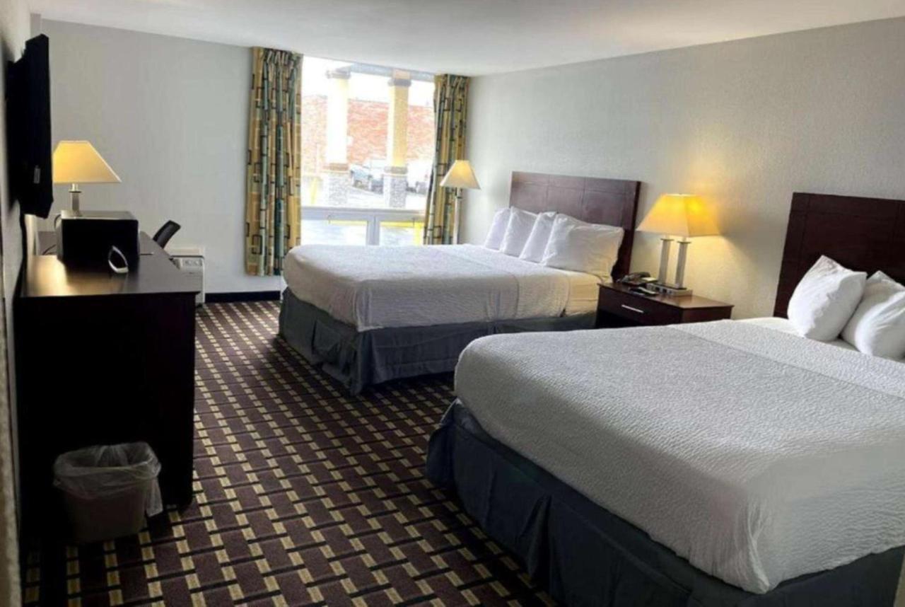 Days Inn By Wyndham Fort Wright Cincinnati Area Kültér fotó