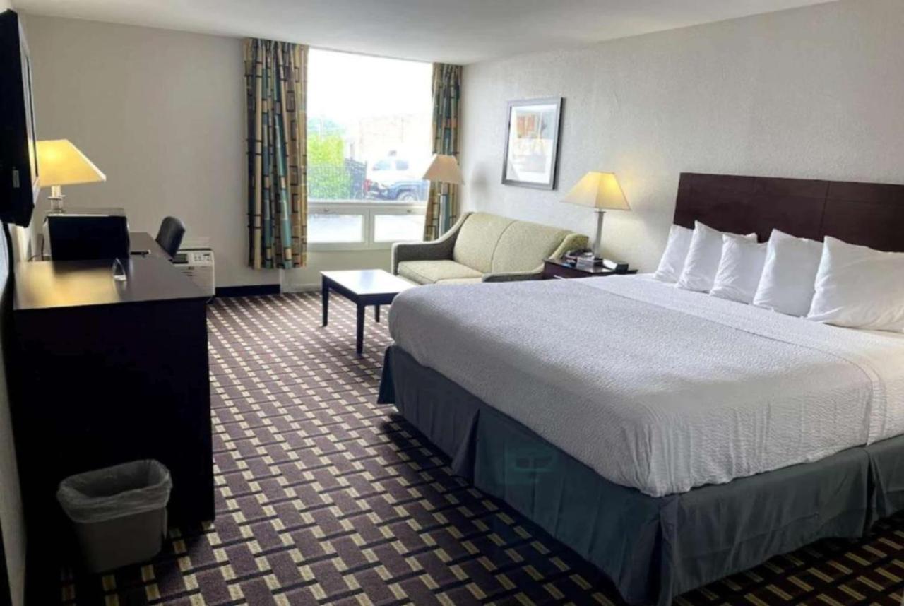 Days Inn By Wyndham Fort Wright Cincinnati Area Kültér fotó